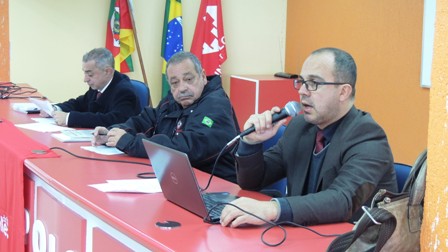 Assessor Jurídico Arthur Dias Filho, presidente Loreni Dias, e advogado Jorge Young