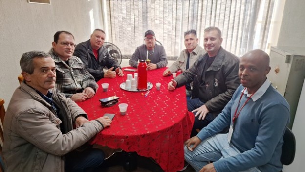 Reunião dos dois sindicatos foi na capital