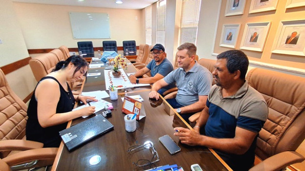 Marcelo, Gelson e José protocolaram o documento